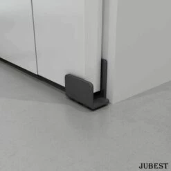 BETTERLIFE Barn Door Hardware Guide Sol, Bas Réglable Coulissante Guide Porte, Plusieurs Styles D'installation, Noir 11 BETTERLIFE Barn Door Hardware Guide Sol, Bas Réglable Coulissante Guide Porte, Plusieurs Styles D'installation, Noir -Portail Soldes Boutique 38158872 5